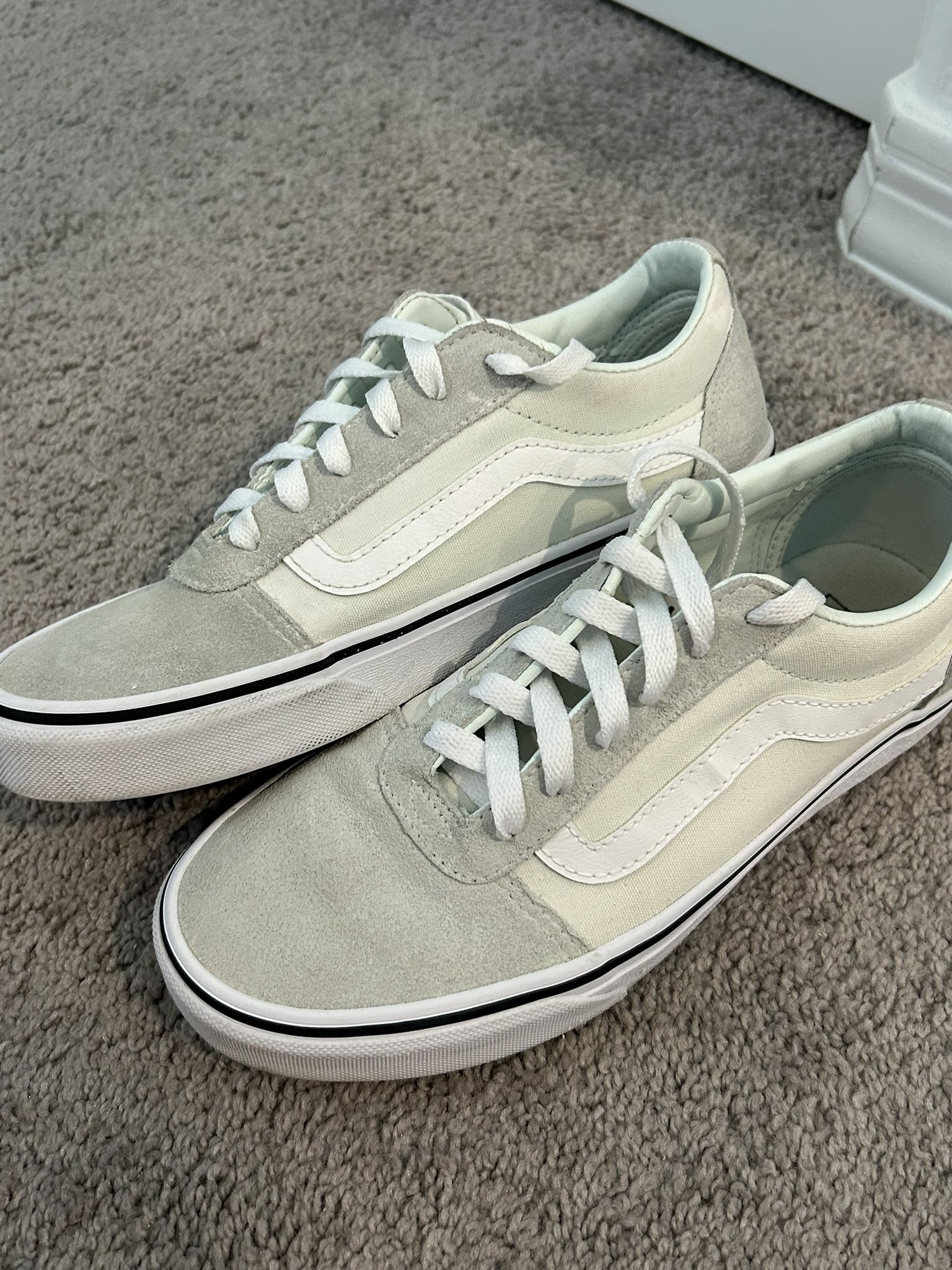 Women’s Green And White Vans