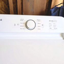 LG Electric Dryer – Like New condition