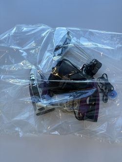 Appliance Combo – 2 Irons + 1 Blender – $30 ⚡🍴