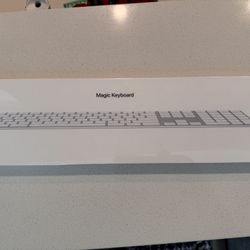 Apple Magic Keyboard With Numerals