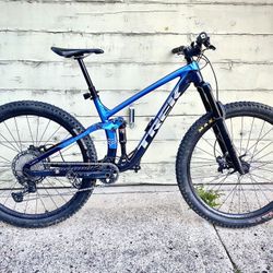 2022 TREK Fuel EX8 w/upgrades 
