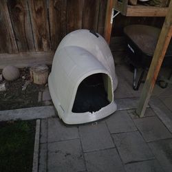 Doghouse XL Igloo Style