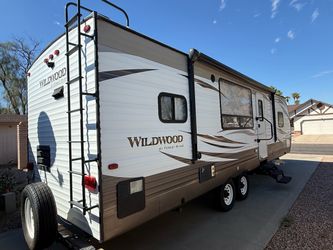 2017 Forest River Wildwood 30ft with slide