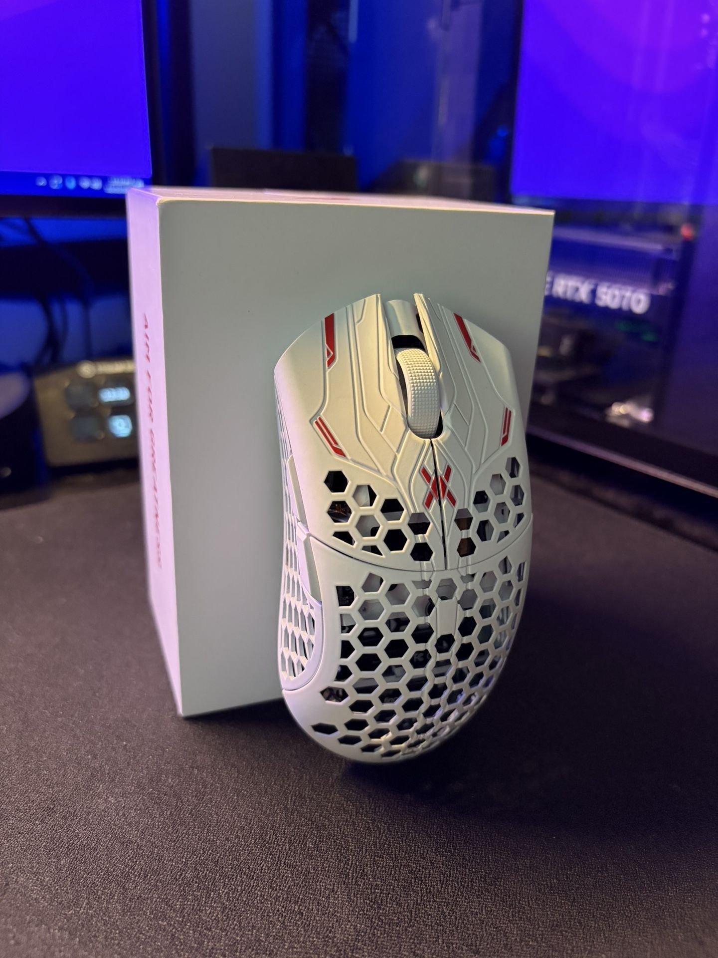 Finalmouse ULX Pro Series x Aceu