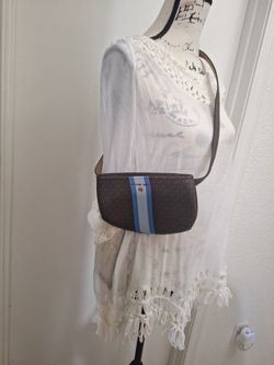 Michael Kors Original Over The Shoulder Or Around The Waist