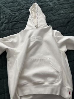 Supreme,white Boxed Size Medium