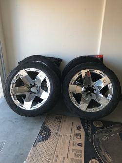 24" Chrome rockstar XD wheels