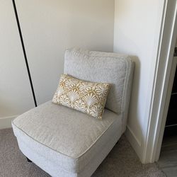 White Cushion Chair 