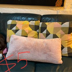 MOVING SALE – Great Deals, Everything Must Go This Week!