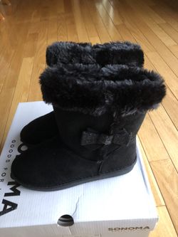 GIRLS BOOTS SIZE 1 NEW