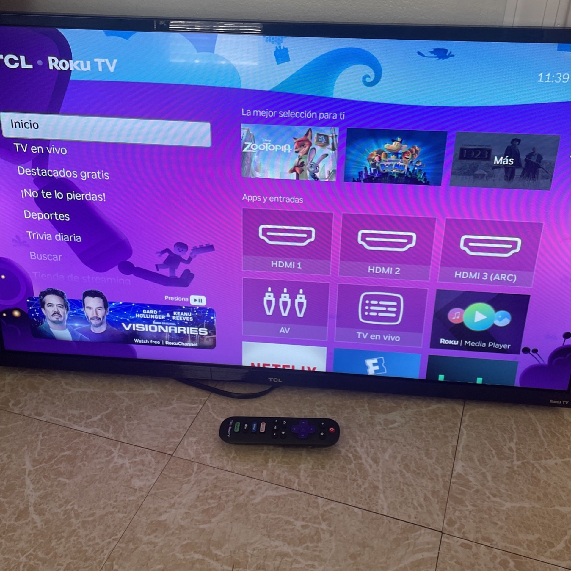 TV TCL -Roku 32”