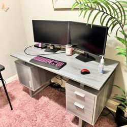 Spacious Gray Desk