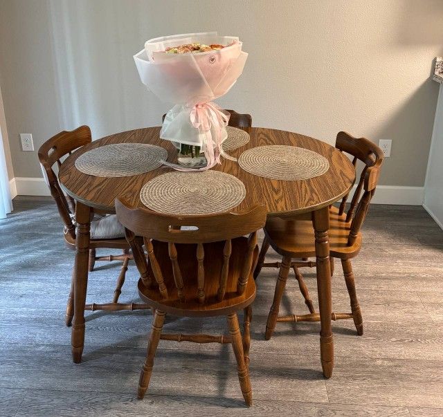 Table with four chairs