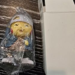 Pokemon Figurine