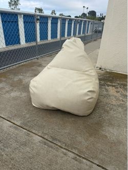 Gathre Vegan Leather Lounger