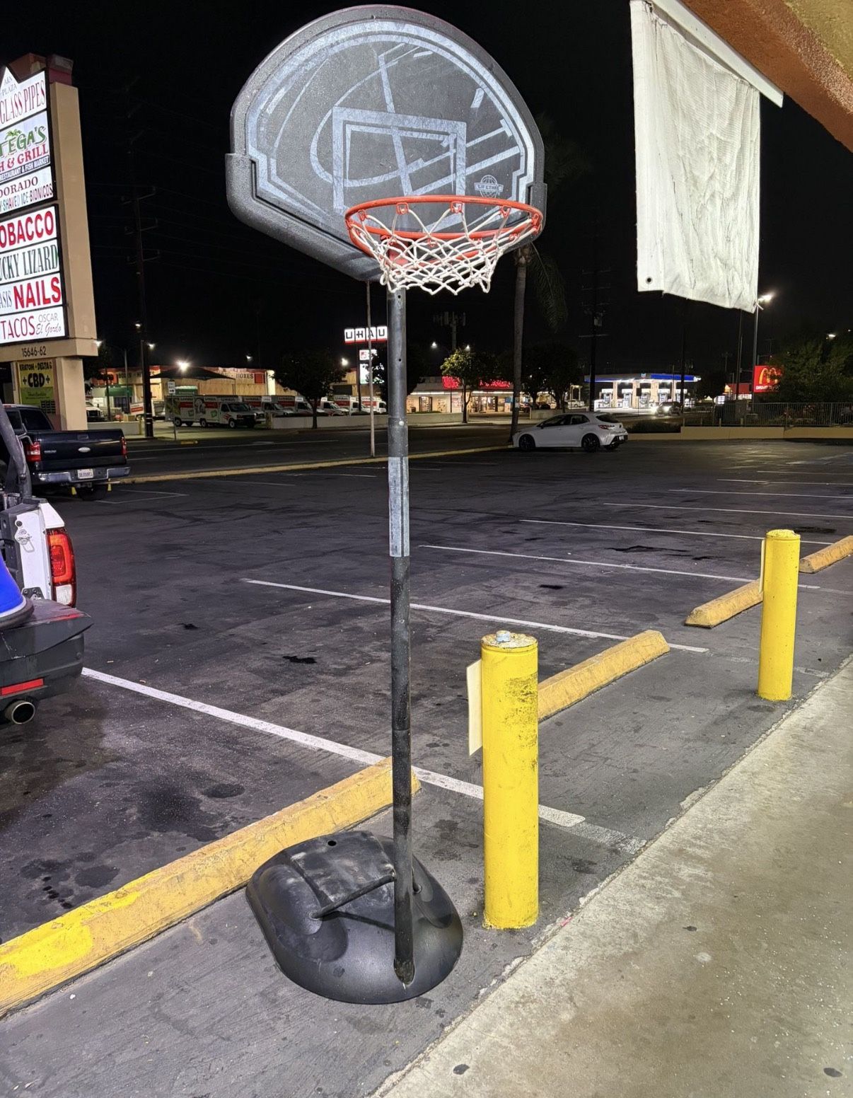 portable basketball hoop