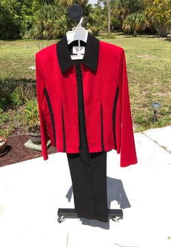 Pants suit women’s worn only once, red and black Donna Rocco, size 6.