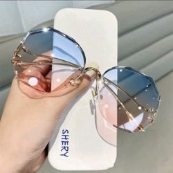 Fashion Women's Sunglasses 