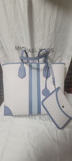 NEW NEW MICHAEL KORS W/POUCH BAG