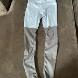 Alo Leggings