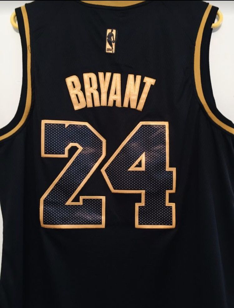 Kobe #24 Gold Edition (Brand New)