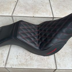 Saddleman Stand Up Seat For Harley Davidson 