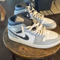 Air Jordan 1