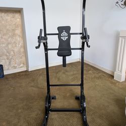 Power Tower Pull Up Bar Station
