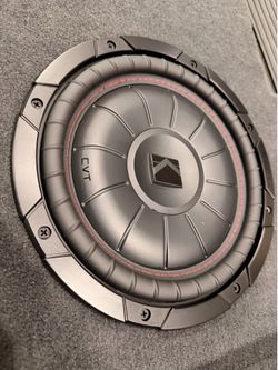 2 10’ kicker cvt competition subs in custom box
