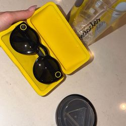 Snapchat Glasses - Spectacles 