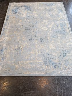 Light Blue Patterned Area Rug