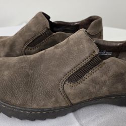 BORN Size 10 DRYZ Phoebe Taupe Slip On Loafers Leather Shoes W22524 Brown