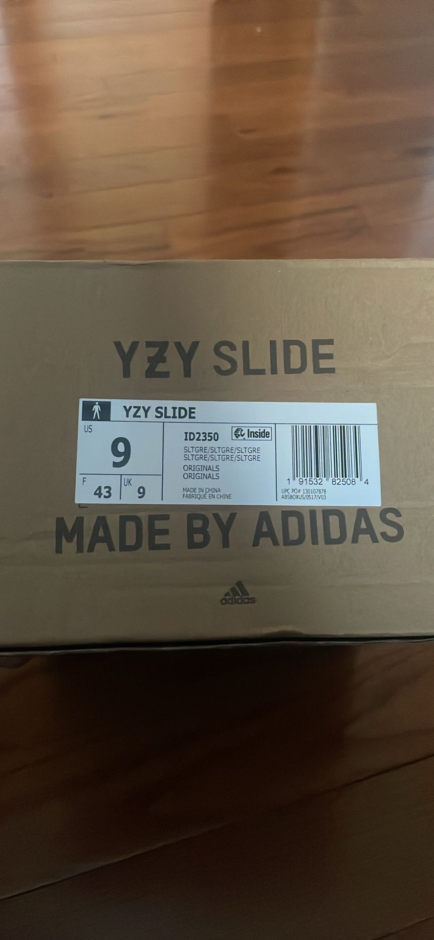 Yeezy Slides Dark Onyx 9us