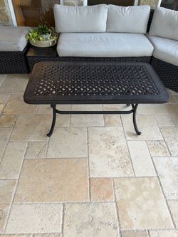 Cast Aluminum Outdoor Patio Coffee Table