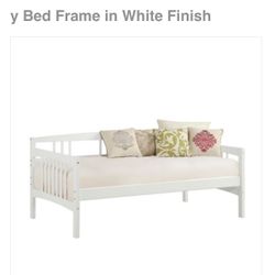 Twin size Traditional Pine Wood Day Bed Frame in White Finish (Brand:Fast Furnishings)
