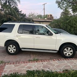 2010 Ford Explorer