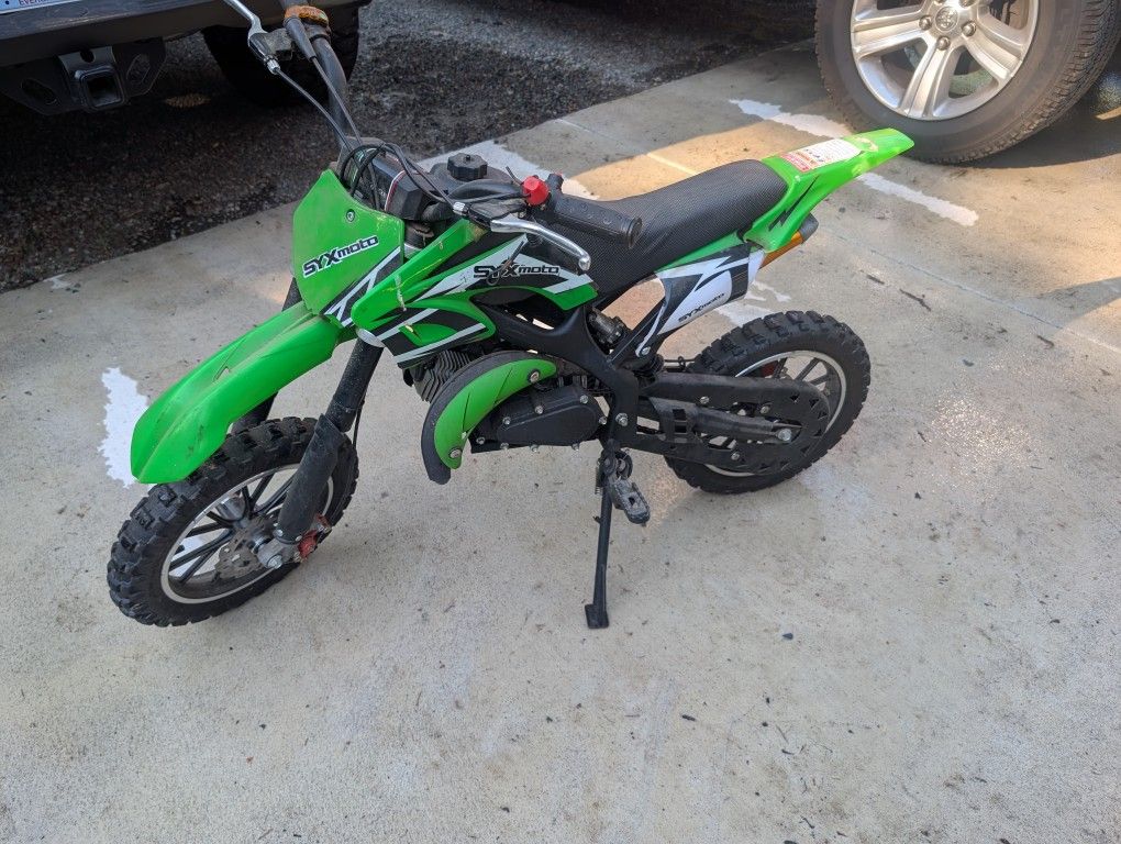 SyxMoto Kids 2 Stroke Bike (Can't Get It To Start)