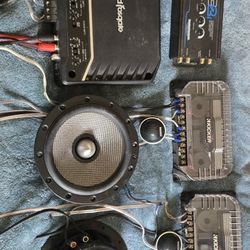 Componentes Kiker Calidad Suenan Chingon Y Ampli Para La Voz De 500/4 Watts 