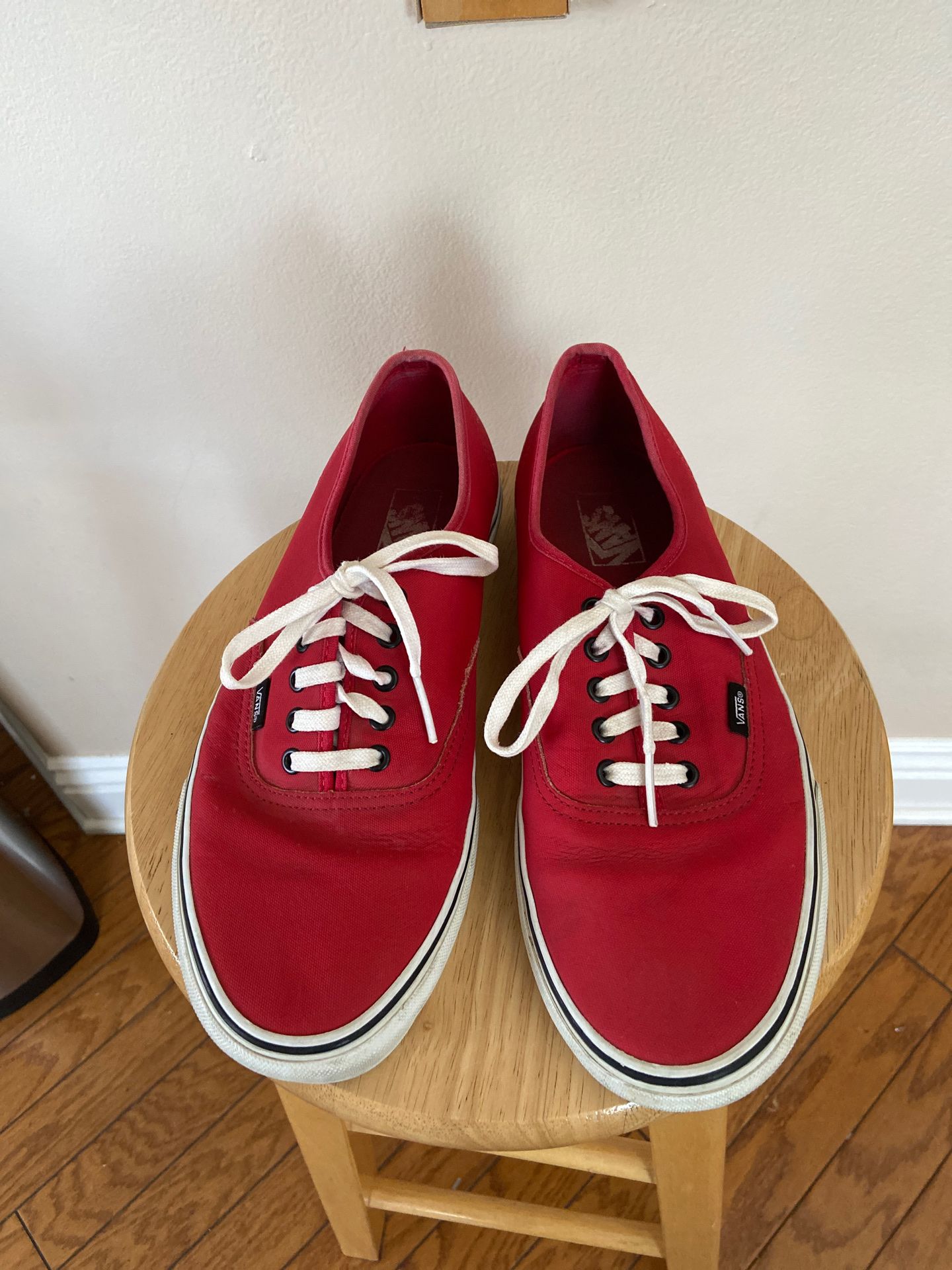 OLD SCHOOL VANS SIZE 13