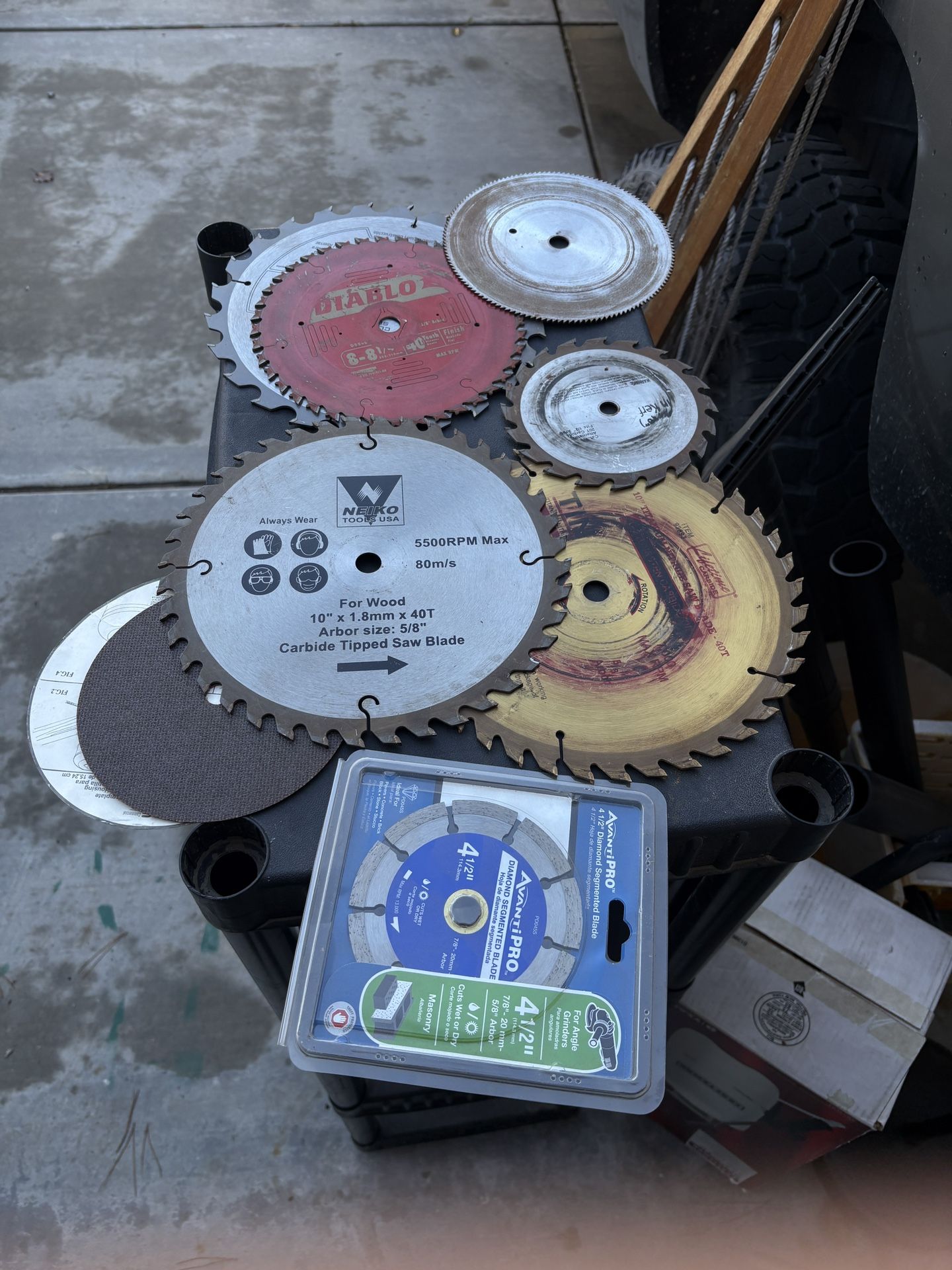 Various Saw Blades