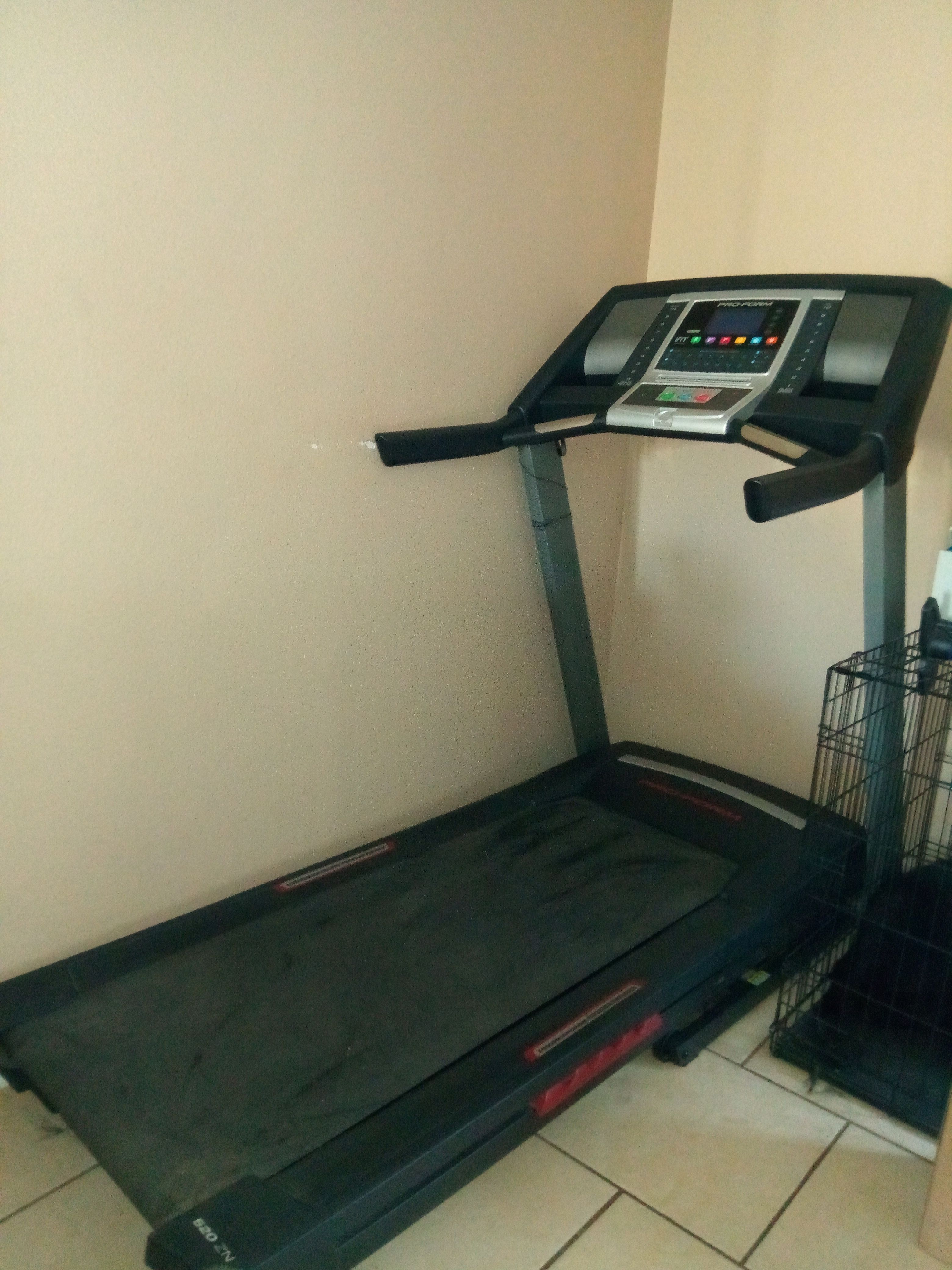 ProForm 520 ZN Treadmill