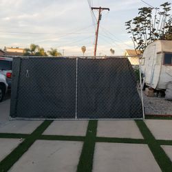 Construction  Fence  10'x6'  90 Feet + Gate