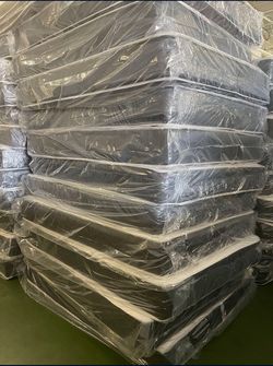 BRAND NEW 10” PLUSH MATTRESS (FREE DELIVERY)