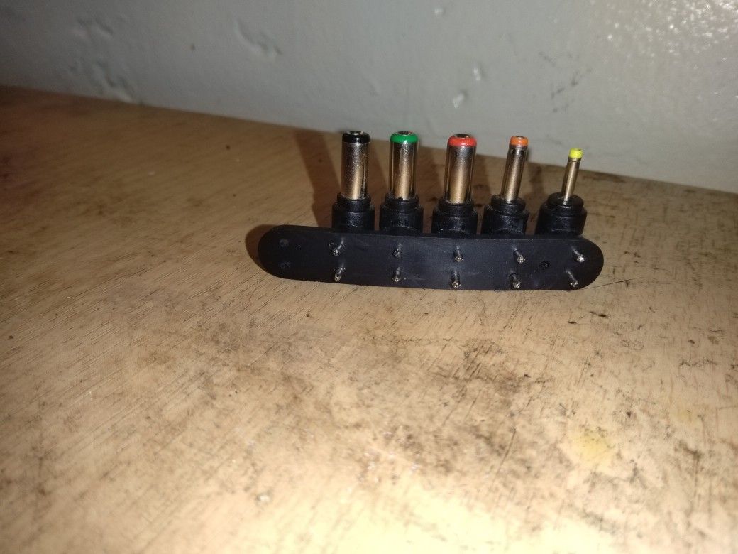 AC DC Universal Plugs