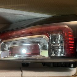 LED Tail Light Rear Brake Lamp For GMC Yukon/Yukon XL 2015-2020 Left Driver Side