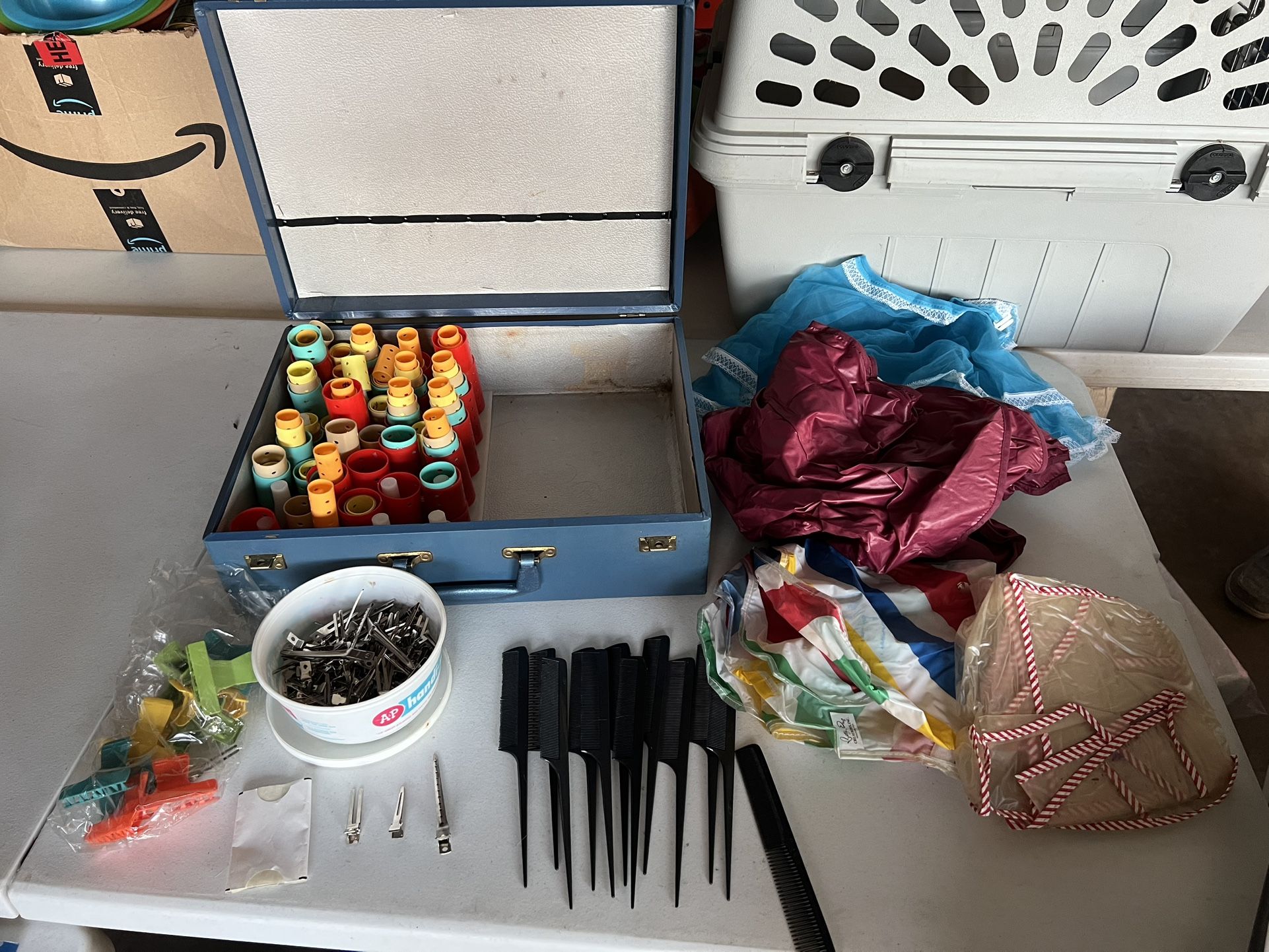 Hair Stylist, Hairdresser, Beauty Salon Supplies, Suitcase, Vintage