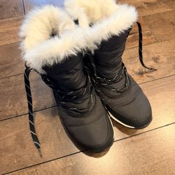 Sorel Women Boots