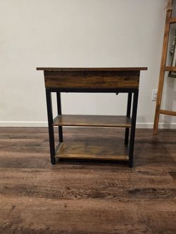 End table