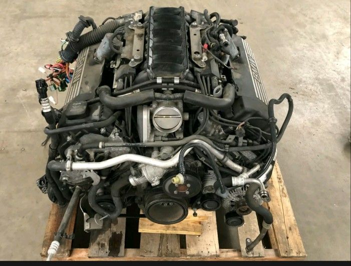 BMW 550 N62 Engine