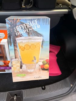 CreativeWare BPA-free plastic beverage dispenser with 2.5 gallon